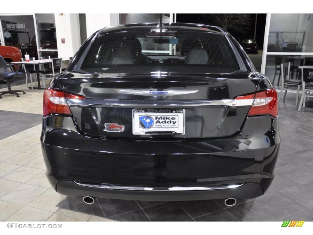 Brilliant Black Crystal Pearl 2011 Chrysler 200 Limited Exterior Photo #46534335
