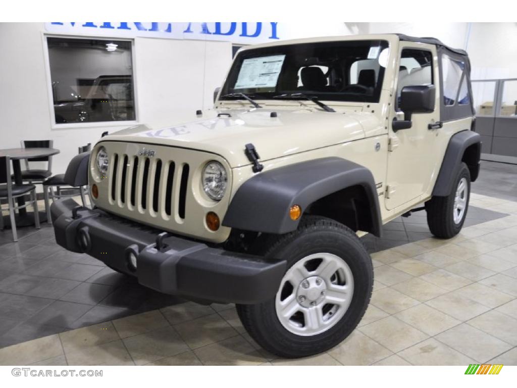 2011 Wrangler Sport 4x4 - Sahara Tan / Black photo #2