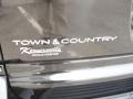 2005 Brilliant Black Chrysler Town & Country Touring  photo #29