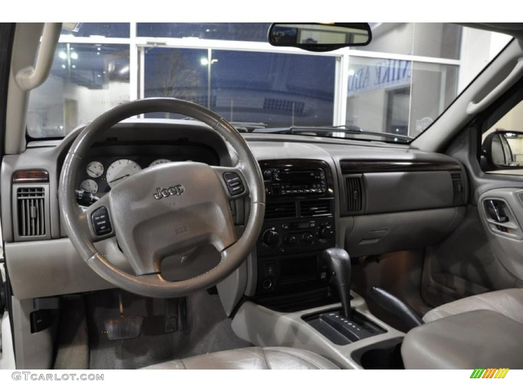 2004 Grand Cherokee Limited - Stone White / Dark Slate Gray photo #18