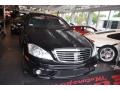 Black - S 63 AMG Sedan Photo No. 3