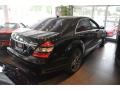 Black - S 63 AMG Sedan Photo No. 4