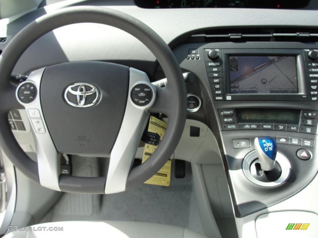2011 Toyota Prius Hybrid III Misty Gray Dashboard Photo #46537380
