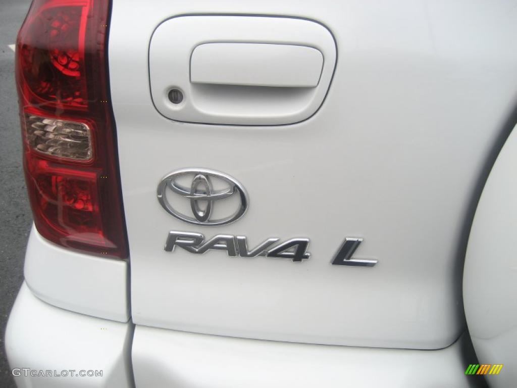 Frosted White Pearl 2005 Toyota RAV4 4WD Exterior Photo #46537584