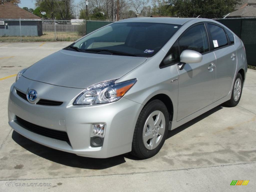 Classic Silver Metallic 2011 Toyota Prius Hybrid II Exterior Photo #46537614