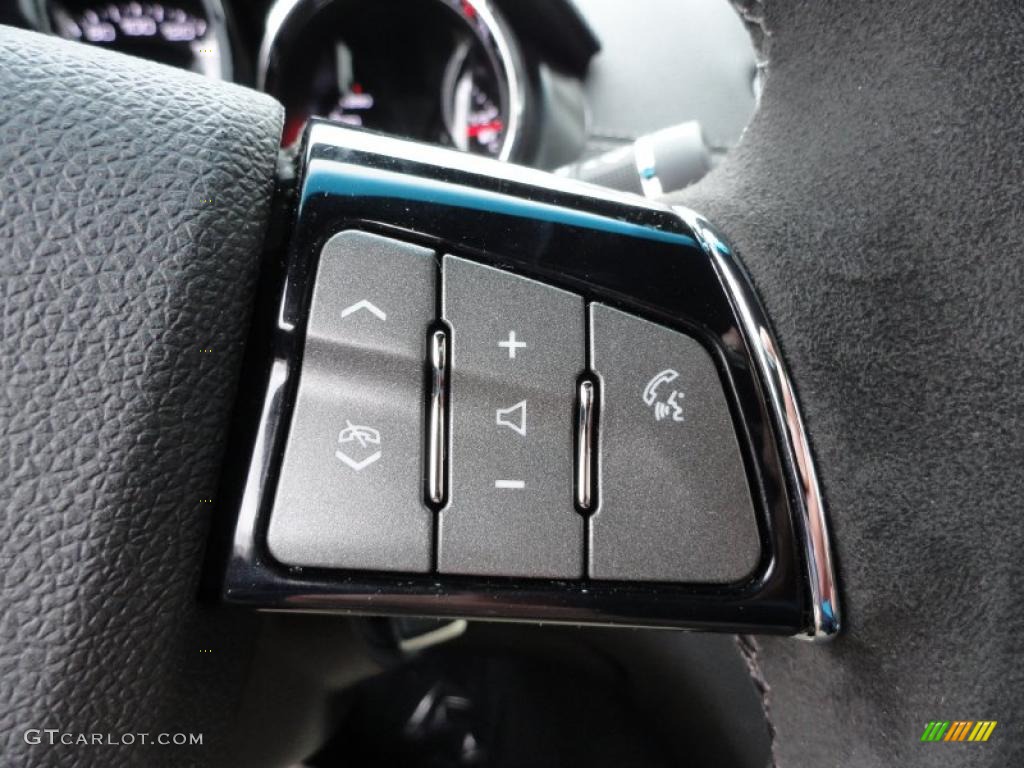 2011 Cadillac CTS -V Coupe Controls Photo #46537692