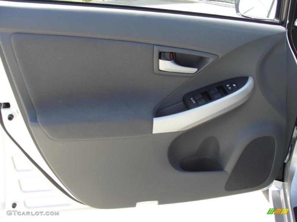 2011 Toyota Prius Hybrid II Dark Gray Door Panel Photo #46537962