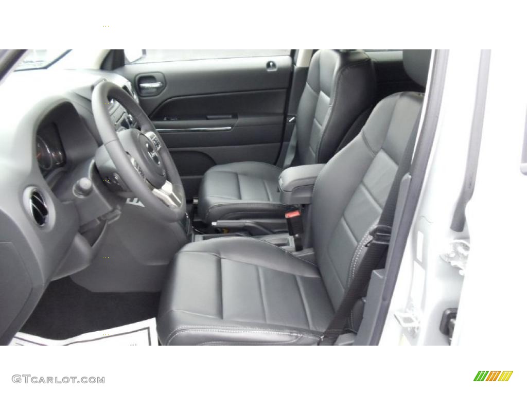 Dark Slate Gray Interior 2011 Jeep Patriot Latitude X Photo #46537977