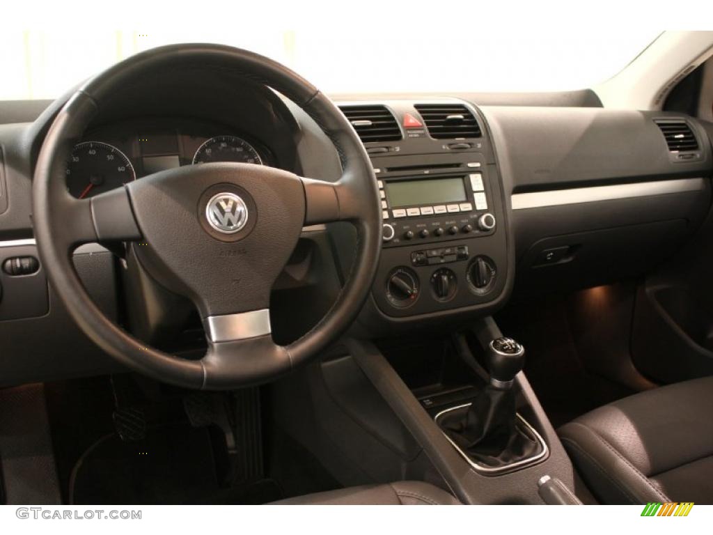 2008 Volkswagen Jetta SE Sedan Anthracite Black Dashboard Photo #46538190