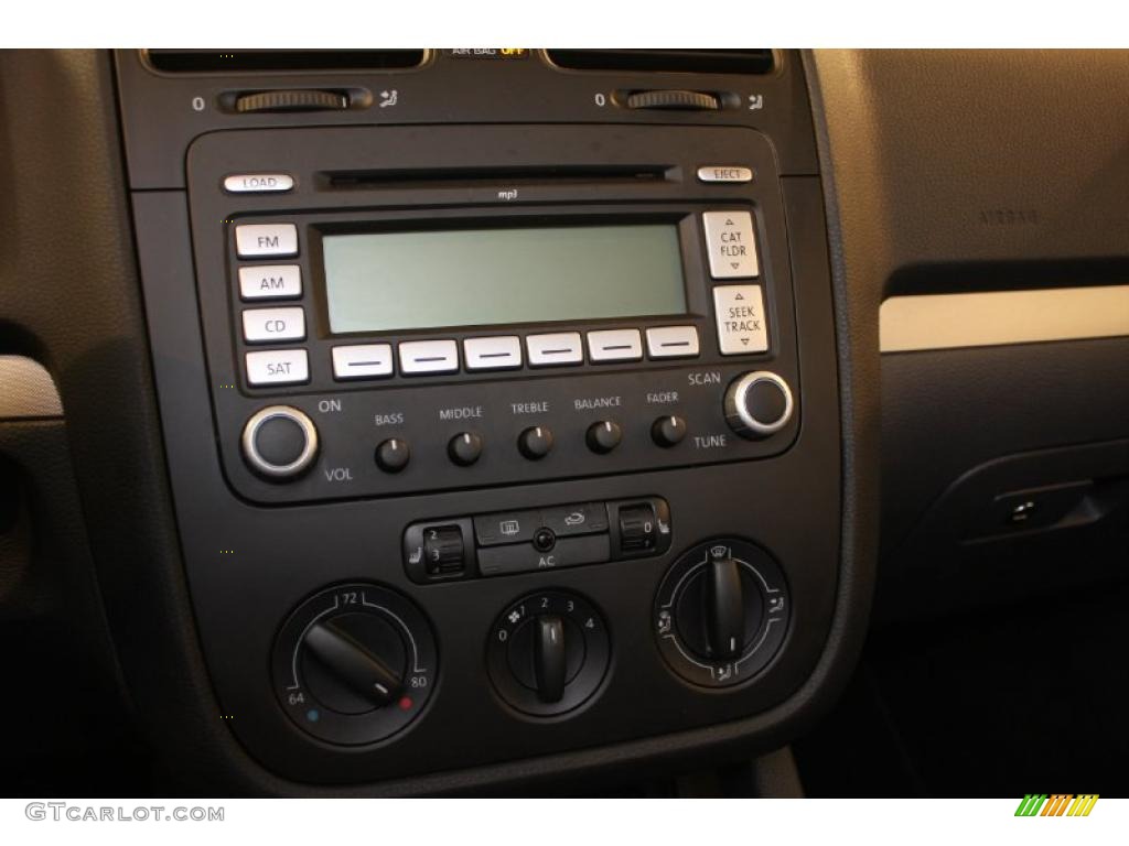 2008 Volkswagen Jetta SE Sedan Controls Photo #46538238