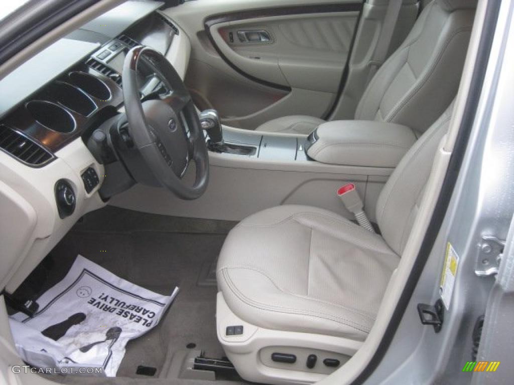 Light Stone Interior 2010 Ford Taurus Limited Photo #46538865