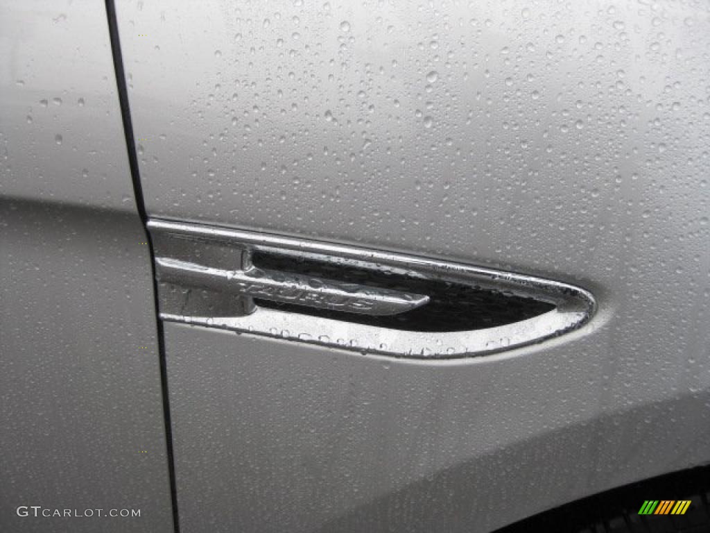 Ingot Silver Metallic 2010 Ford Taurus Limited Exterior Photo #46539075