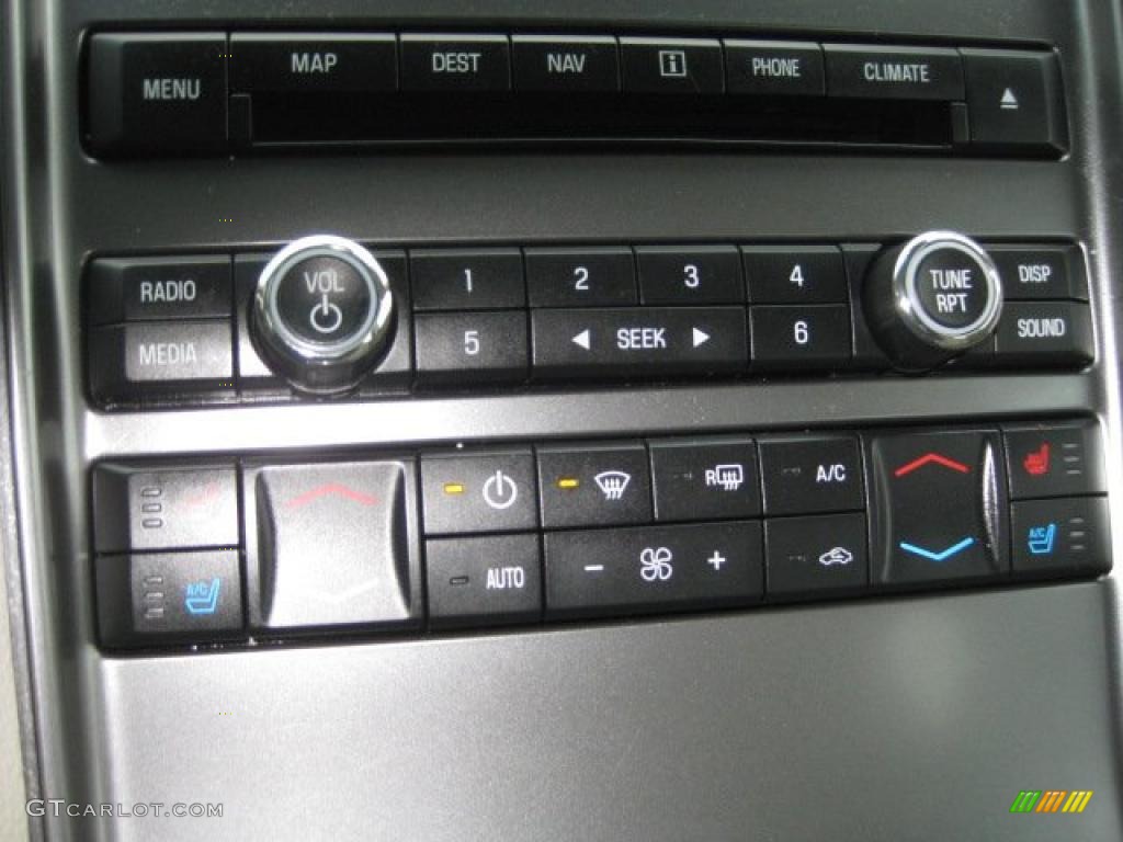2010 Ford Taurus Limited Controls Photo #46539279