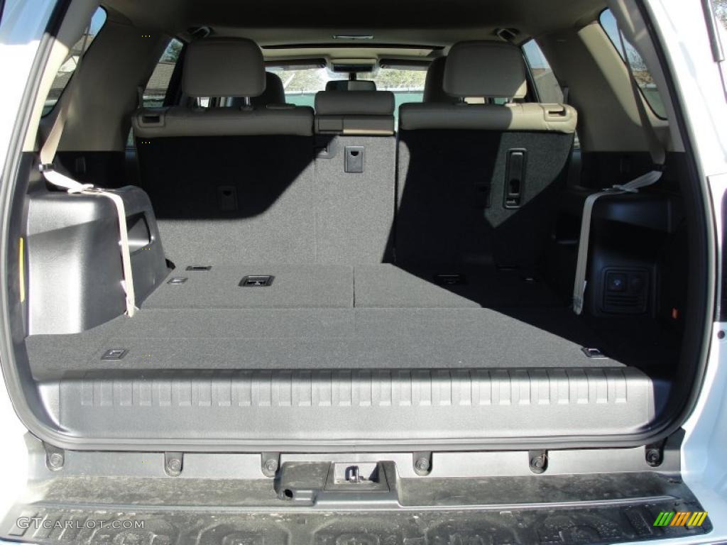 2011 Toyota 4Runner Limited Trunk Photo #46540254