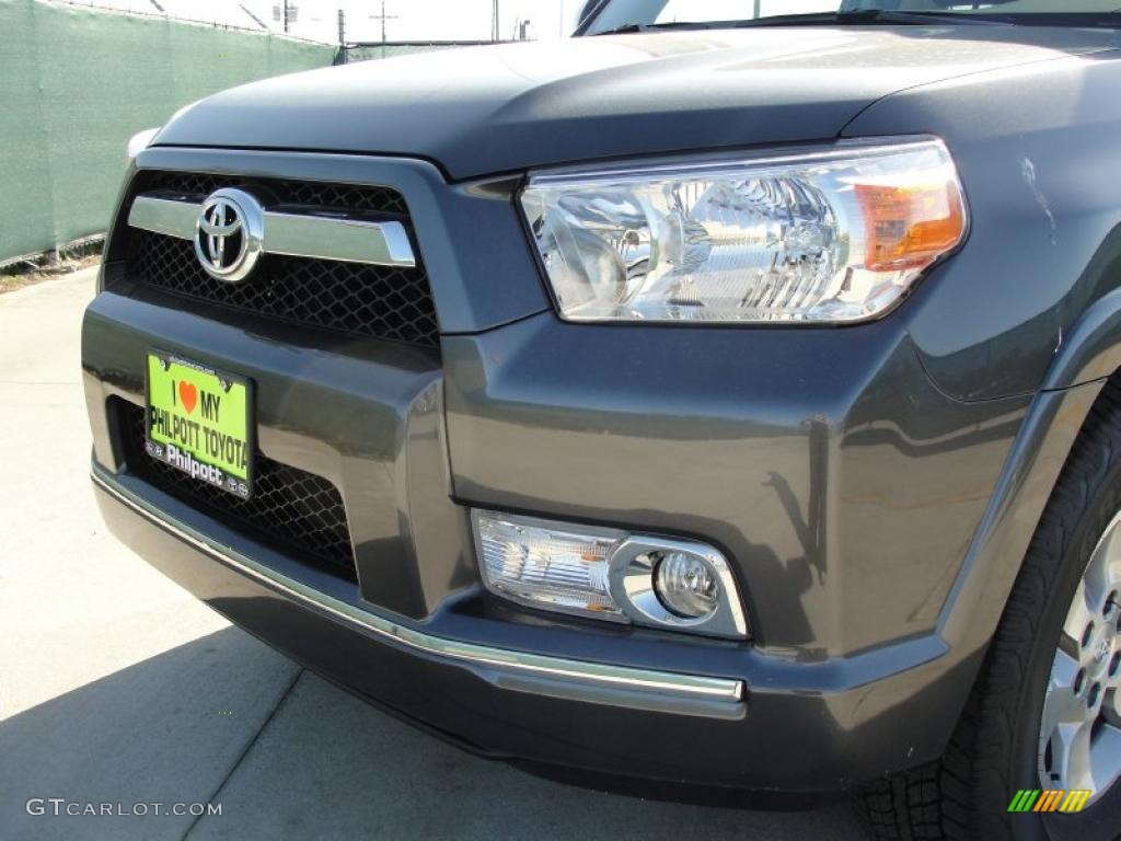 Magnetic Gray Metallic 2011 Toyota 4Runner SR5 Exterior Photo #46540713