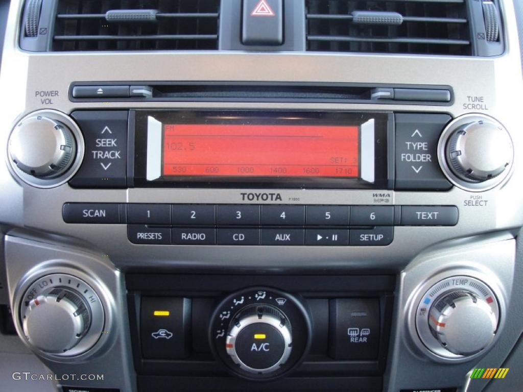 2011 Toyota 4Runner SR5 Controls Photo #46541070