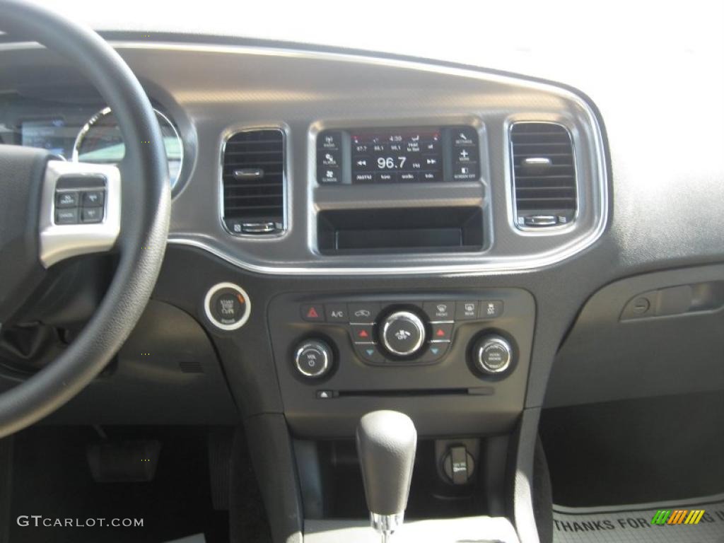 2011 Dodge Charger SE Black/Light Frost Beige Dashboard Photo #46543554