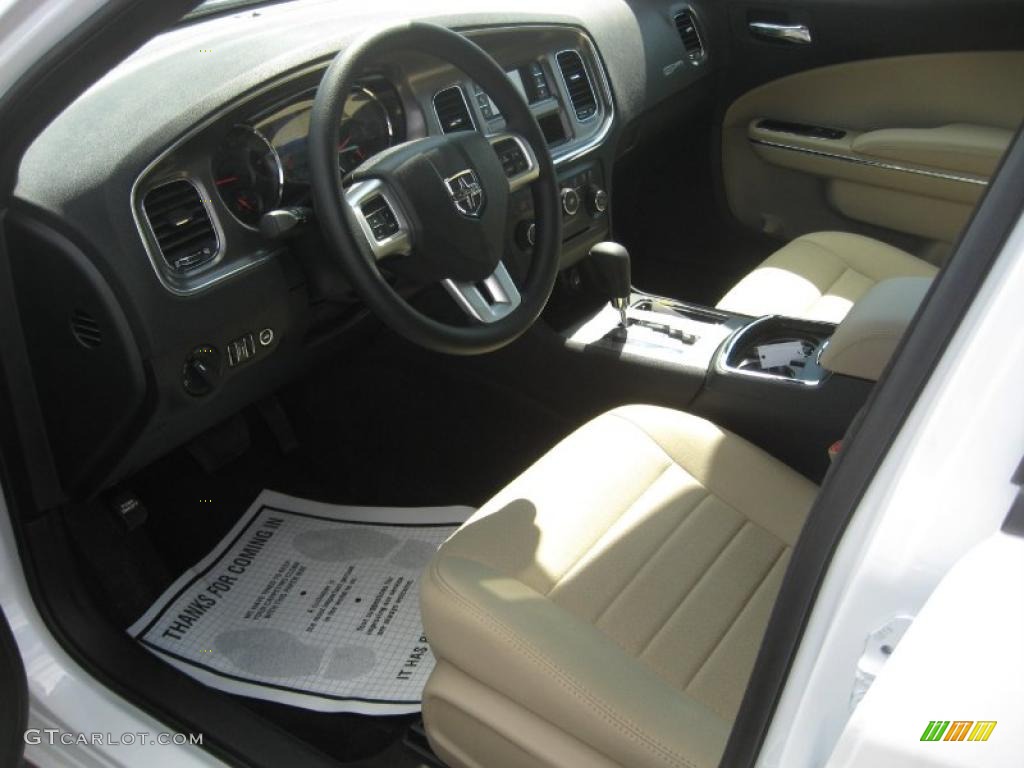 Black/Light Frost Beige Interior 2011 Dodge Charger SE Photo #46543557