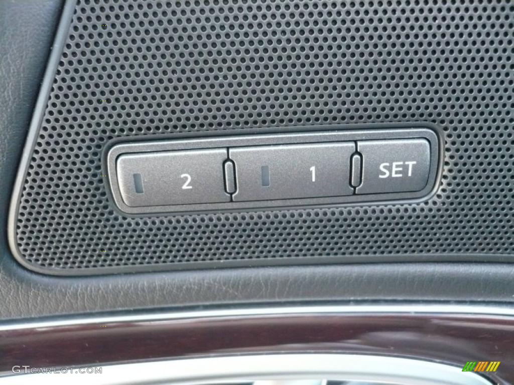 2011 M 37 S Sedan - Platinum Graphite / Graphite photo #26