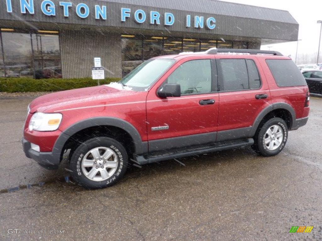 2006 Explorer XLT 4x4 - Redfire Metallic / Stone photo #4