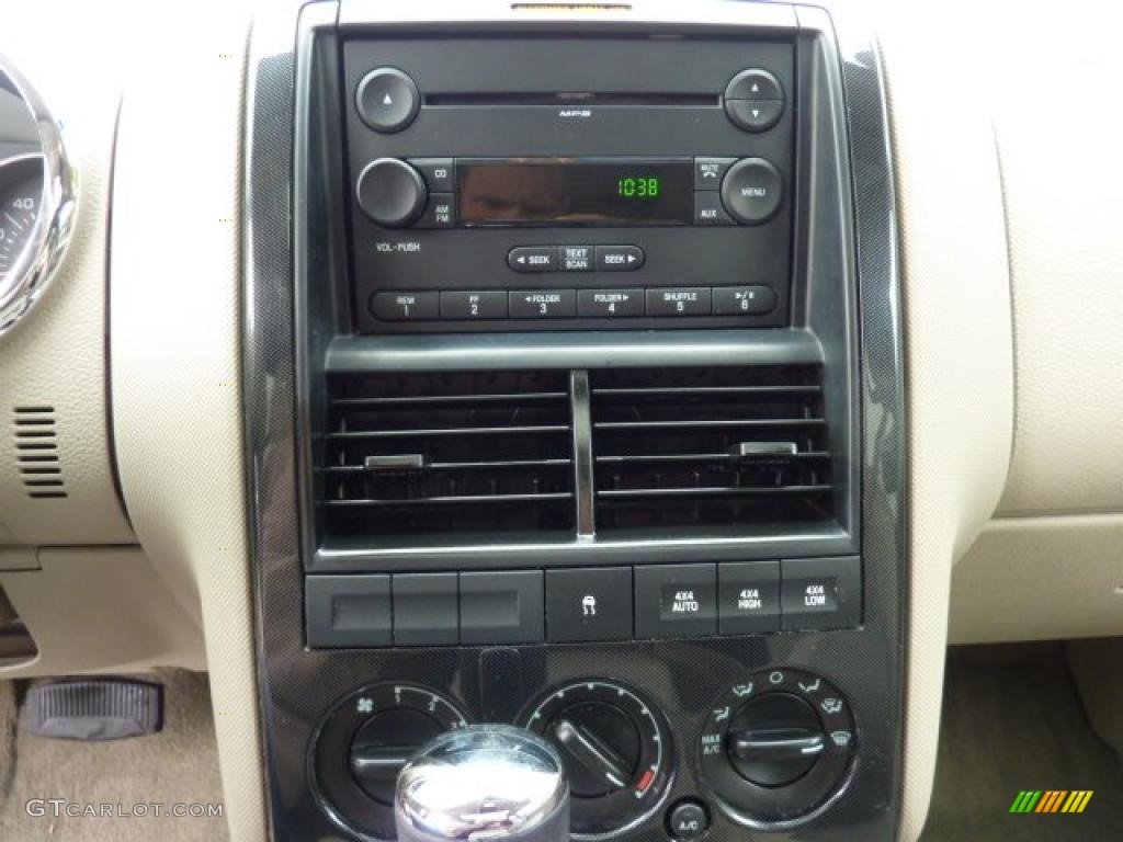 2006 Explorer XLT 4x4 - Redfire Metallic / Stone photo #18