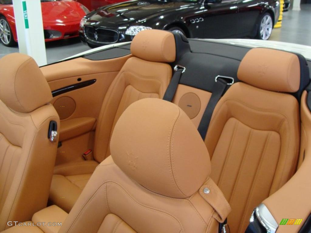 Cuoio Interior 2011 Maserati GranTurismo Convertible GranCabrio Photo #46549109