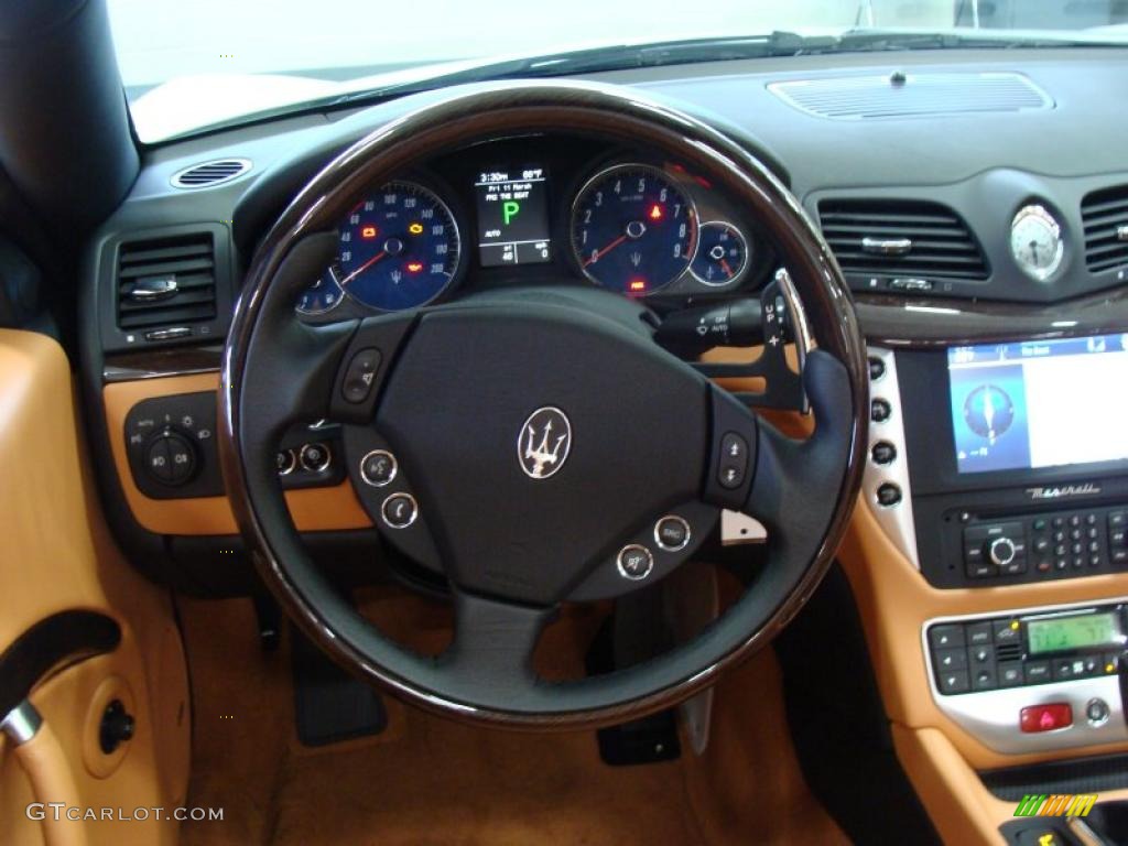 2011 Maserati GranTurismo Convertible GranCabrio Cuoio Steering Wheel Photo #46549121