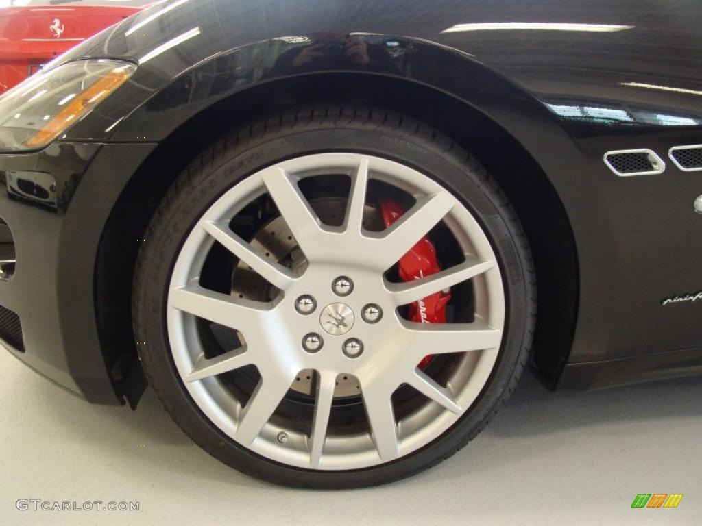 2011 Maserati GranTurismo Convertible GranCabrio Wheel Photo #46549202