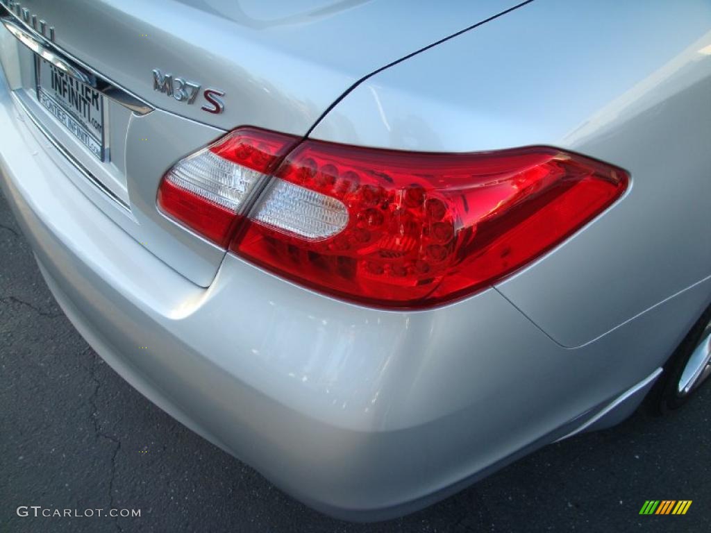 2011 Infiniti M 37 S Sedan Marks and Logos Photo #46550765