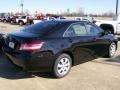 Black - Camry  Photo No. 3