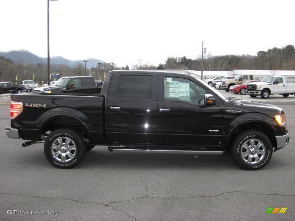 Tuxedo Black Metallic 2011 Ford F150 Lariat SuperCrew 4x4 Exterior Photo #46551476