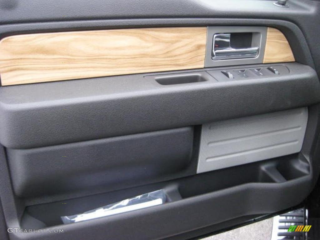 2011 Ford F150 Lariat SuperCrew 4x4 Black Door Panel Photo #46551578