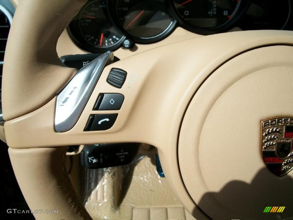 2011 Cayenne Turbo - Dark Blue Metallic / Luxor Beige photo #17