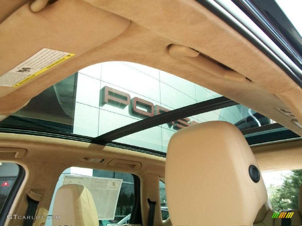 2011 Porsche Cayenne Turbo Sunroof Photo #46551692