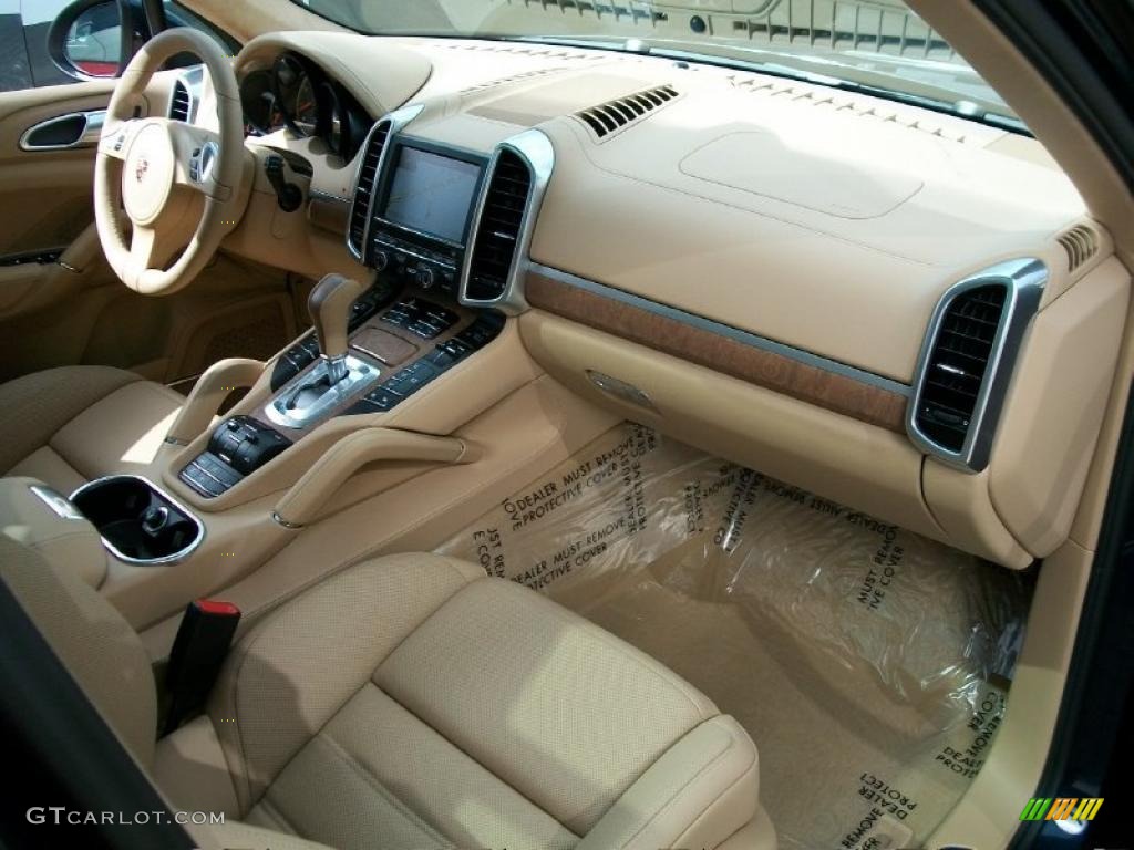 2011 Porsche Cayenne Turbo Luxor Beige Dashboard Photo #46551788