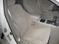 Super White - Camry LE Photo No. 19