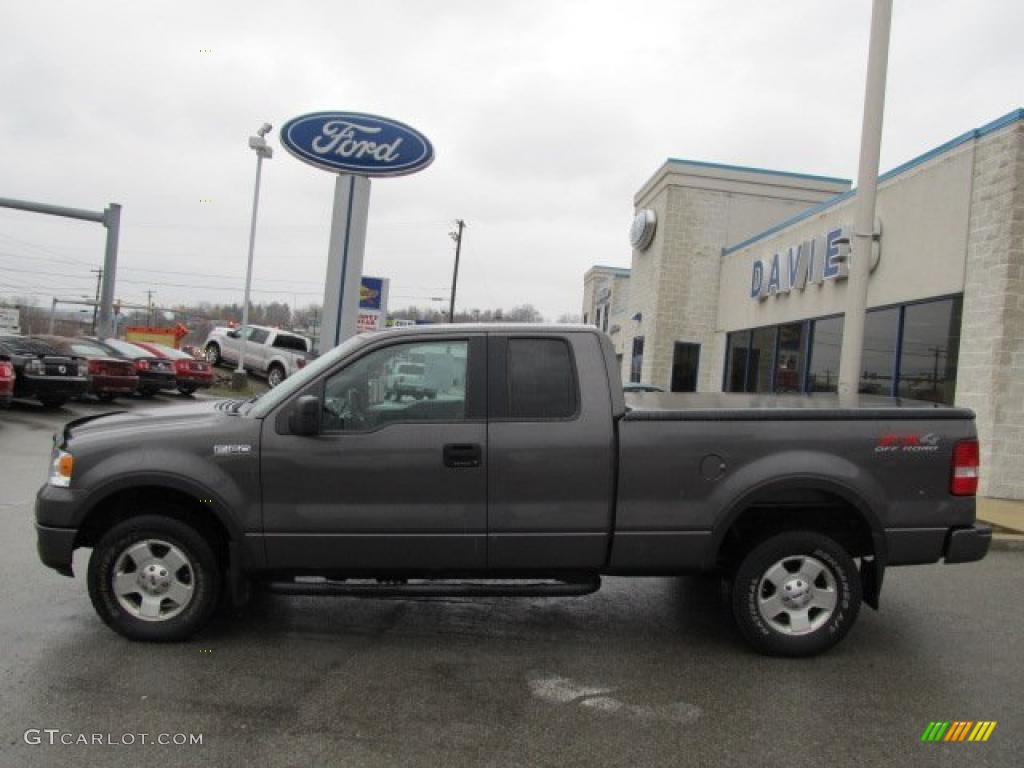 2005 F150 XL SuperCab 4x4 - Dark Shadow Grey Metallic / Black photo #3