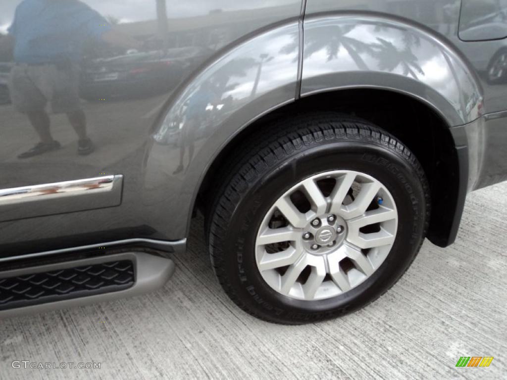 2009 Nissan Pathfinder LE Wheel Photo #46556006