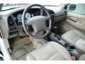 Beige 2001 Nissan Pathfinder LE 4x4 Interior Color