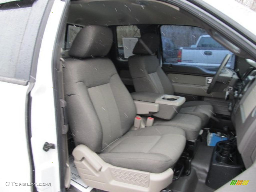 Stone/Medium Stone Interior 2009 Ford F150 STX SuperCab 4x4 Photo #46558272