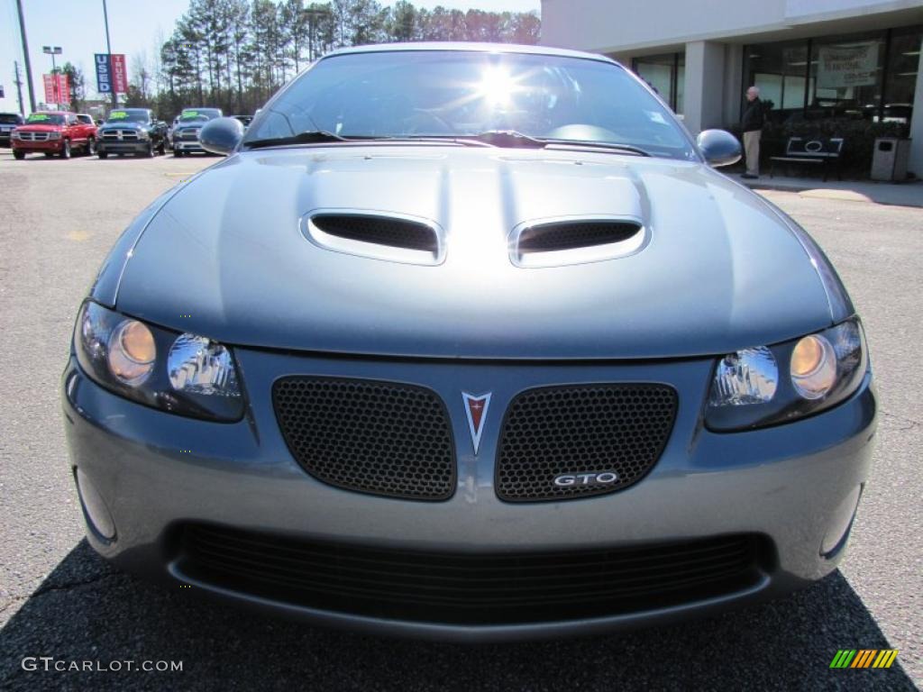 2005 GTO Coupe - Cyclone Gray Metallic / Black photo #2