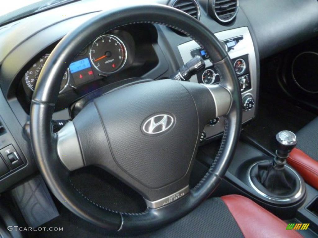 2007 Hyundai Tiburon GT Black/Red Dashboard Photo #46559376
