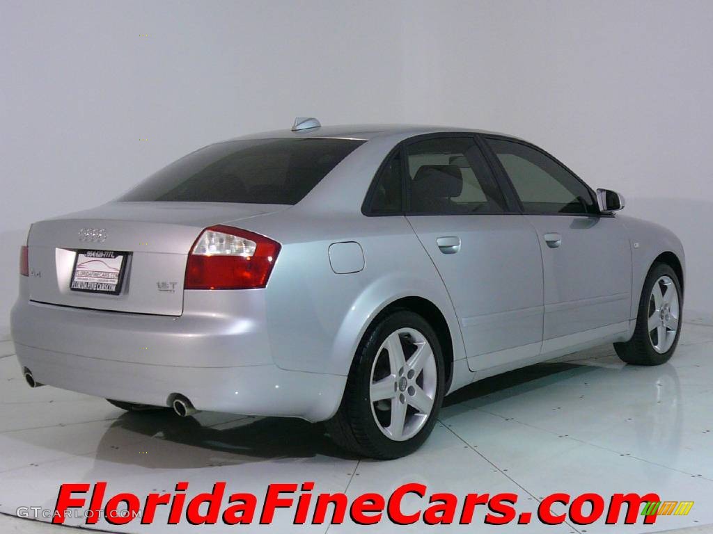 2004 A4 1.8T quattro Sedan - Light Silver Metallic / Grey photo #2