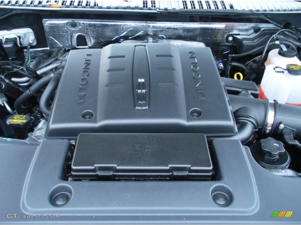 2011 Lincoln Navigator Limited Edition 4x4 Engine Photos