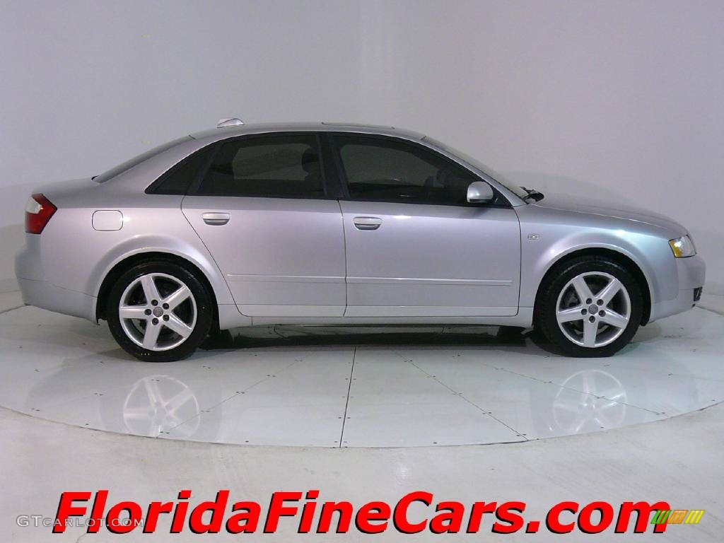 2004 A4 1.8T quattro Sedan - Light Silver Metallic / Grey photo #4