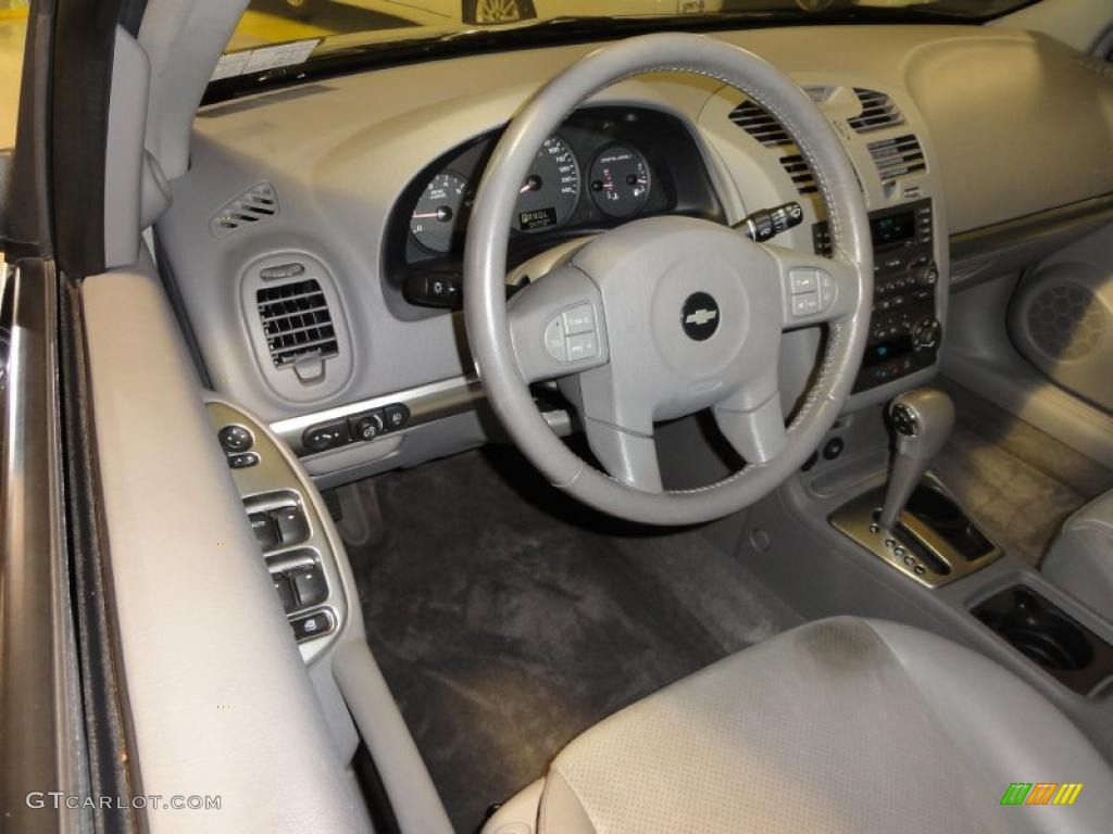 2004 Chevrolet Malibu Maxx LT Wagon Gray Steering Wheel Photo #46563883