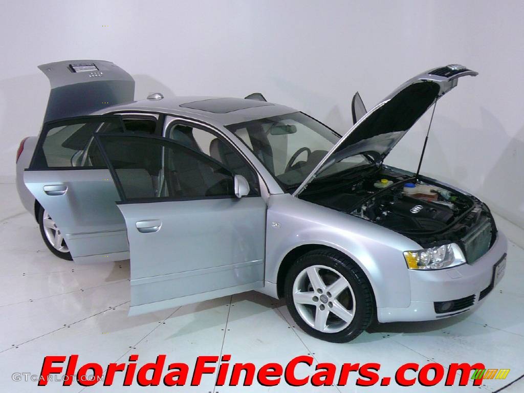 2004 A4 1.8T quattro Sedan - Light Silver Metallic / Grey photo #7