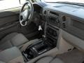 2006 Jeep Green Metallic Jeep Commander   photo #19