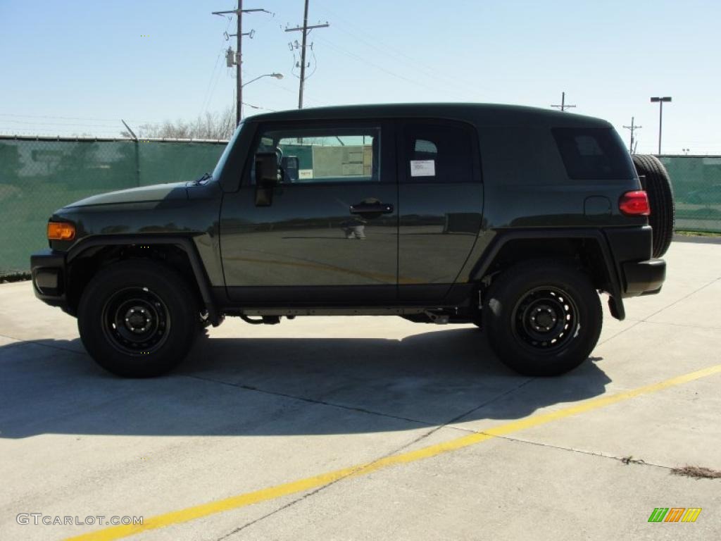 2011 FJ Cruiser 4WD - Army Green / Dark Charcoal photo #6