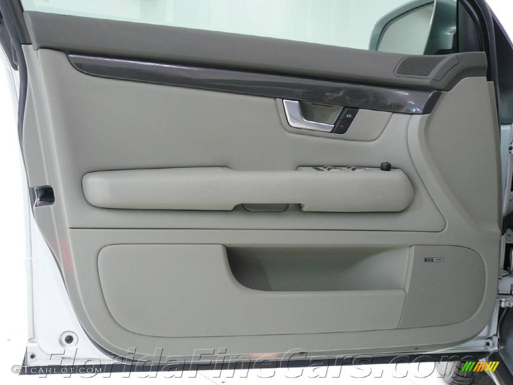 2004 A4 1.8T quattro Sedan - Light Silver Metallic / Grey photo #11